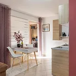 Bougainvillea--apartment By The Sea Apartment *